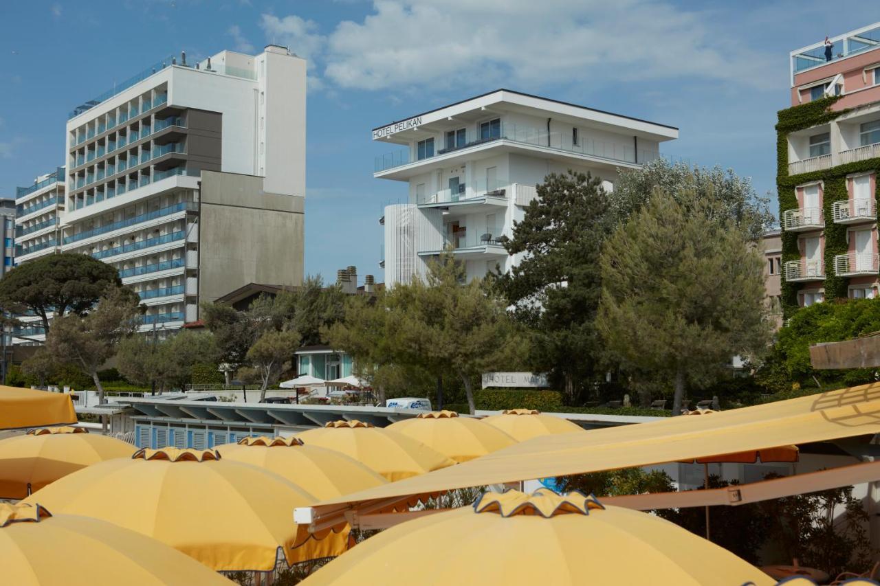 Hotel Pelikan Ліньяно-Сабб'ядоро Екстер'єр фото