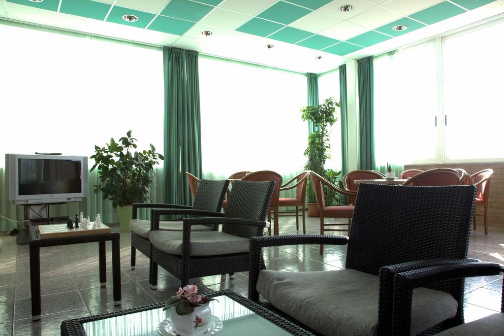 Hotel Pelikan Ліньяно-Сабб'ядоро Екстер'єр фото